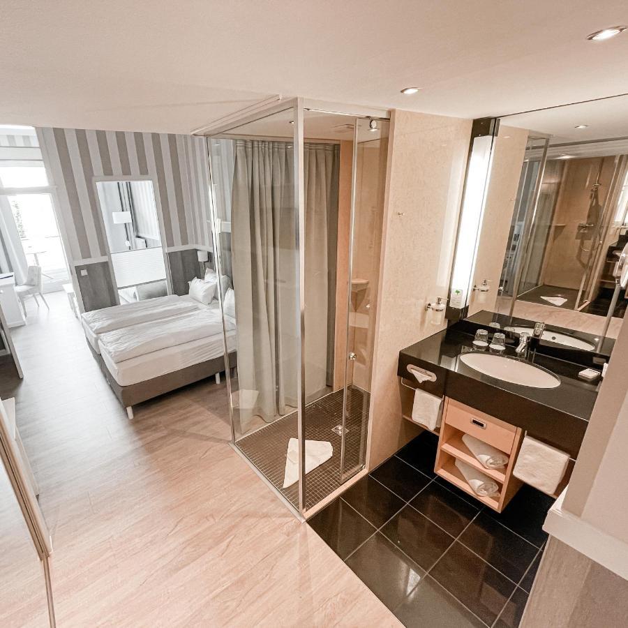 Resort Hotel IV Jahreszeiten Цингст Екстериор снимка