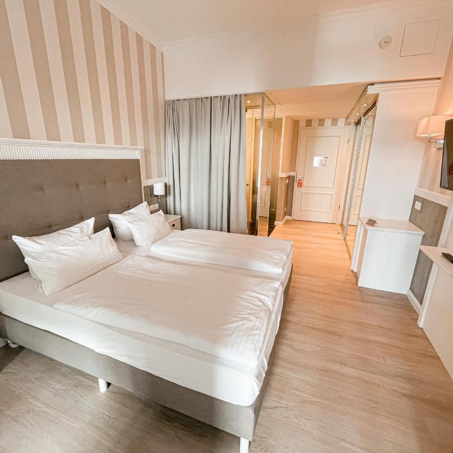 Resort Hotel IV Jahreszeiten Цингст Екстериор снимка