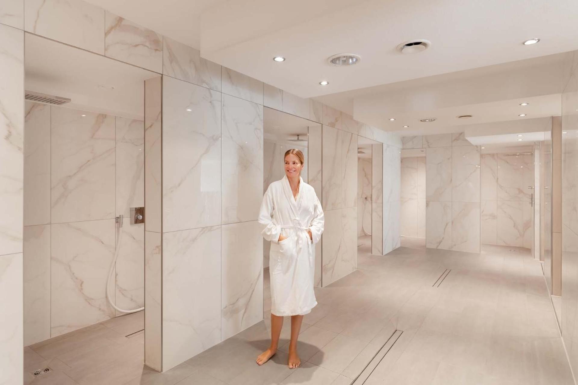 Resort Hotel IV Jahreszeiten Цингст Екстериор снимка