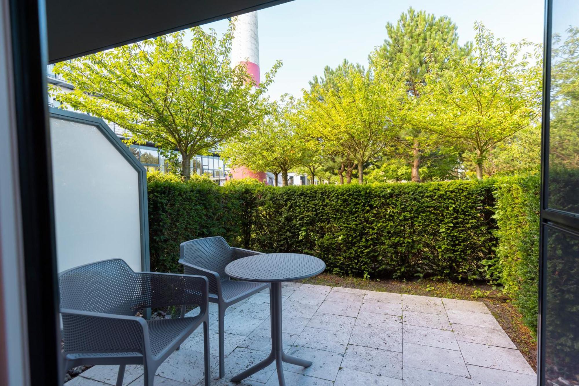 Resort Hotel IV Jahreszeiten Цингст Екстериор снимка