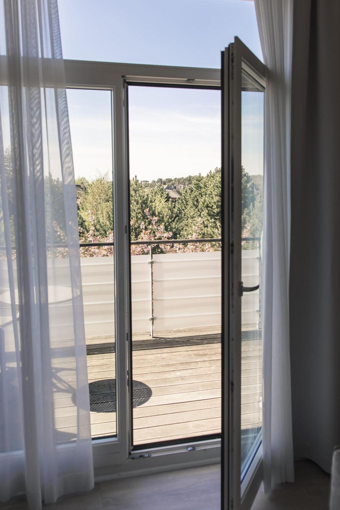 Resort Hotel IV Jahreszeiten Цингст Екстериор снимка