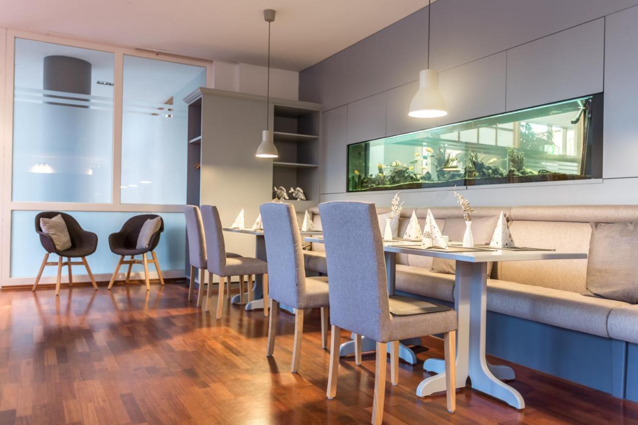 Resort Hotel IV Jahreszeiten Цингст Екстериор снимка